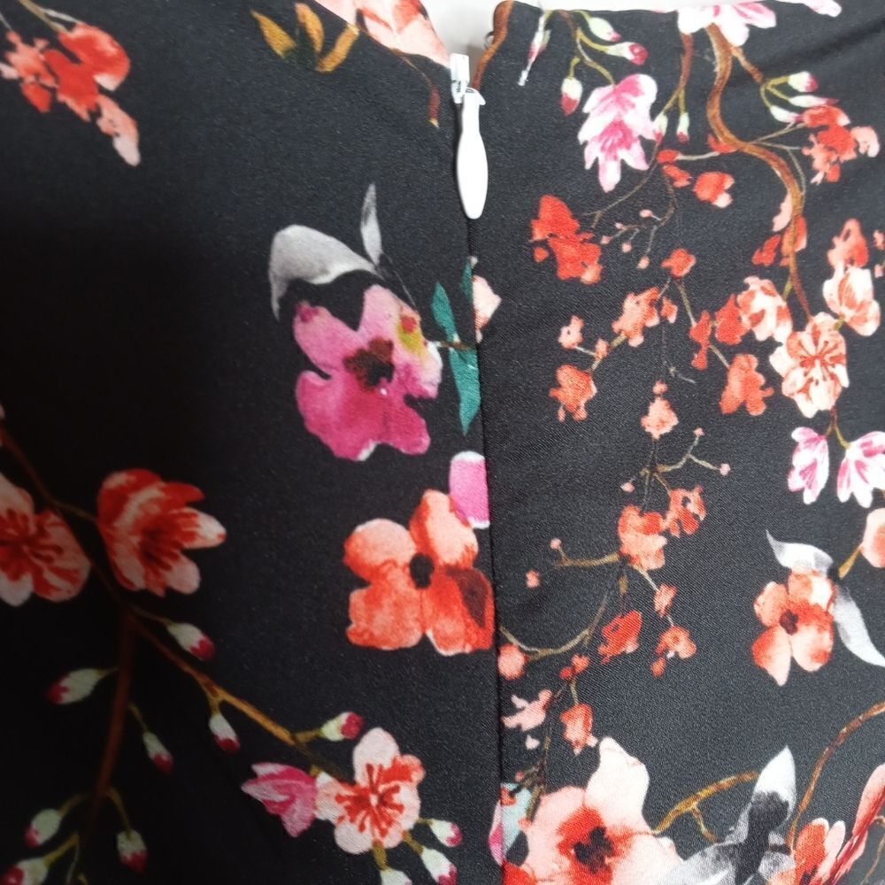 eShakti Custom Floral and Birds Dress - Picture 6 of 7